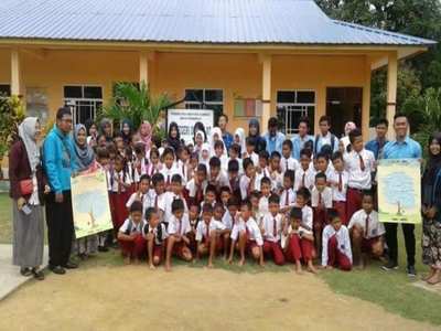 Mahasiswa Asal Kundur Isi Waktu Liburan Semester Dengan Mengajar